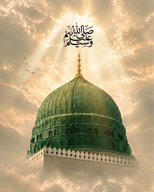 Light rays over the green dome of the Prophet's Mosque