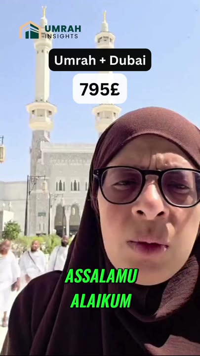 Customer speaking outside the Prophet's Mosque in Madinah